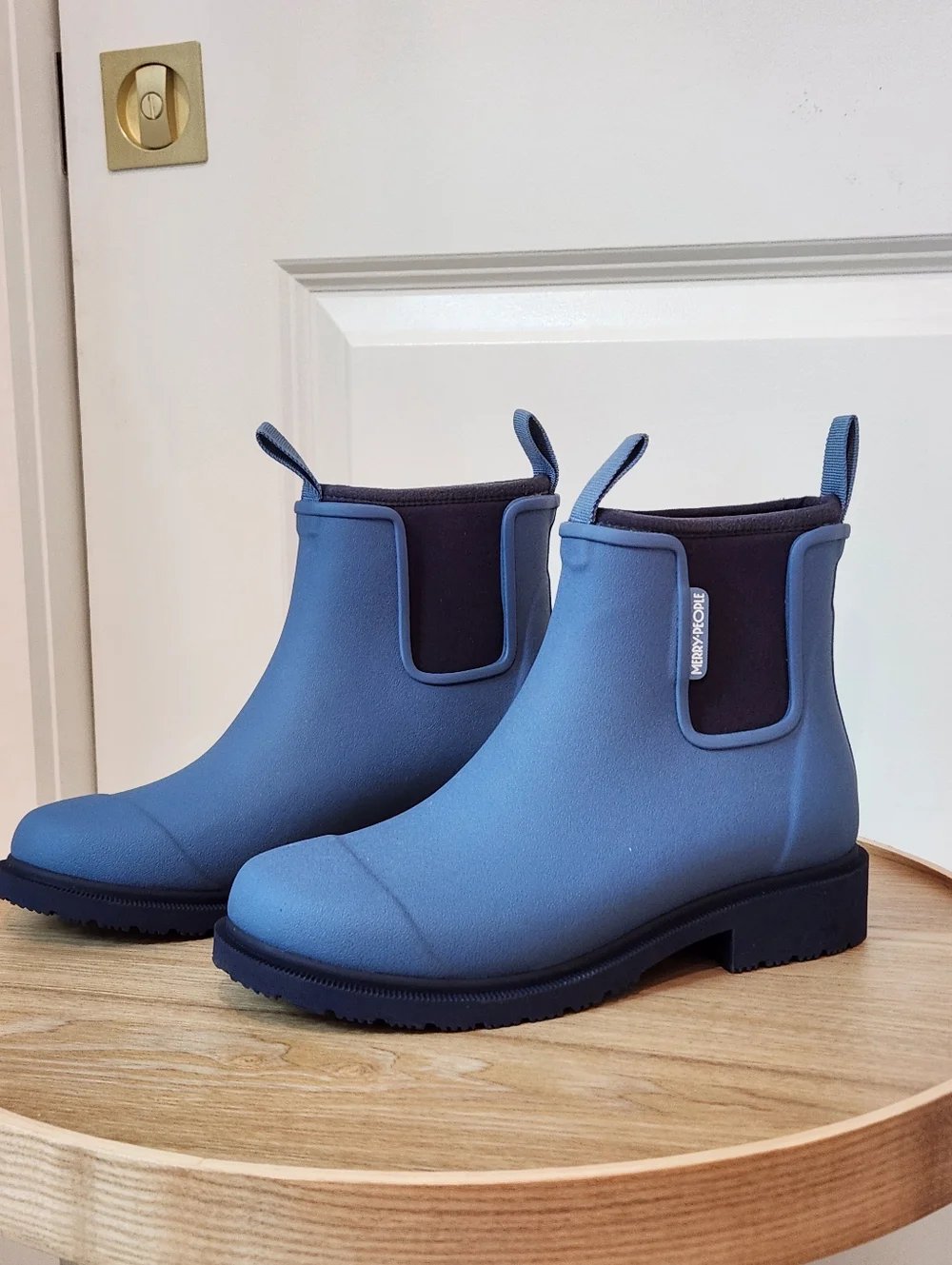 Merry People NEW Blue Chelsea Rain Boots with Pull Tabs Size 7 - Picture 1 of 8